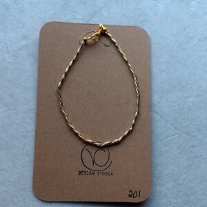 Gold Twisted Bead Bracelet Style# 201